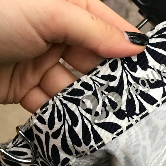 J. Crew Patterned Midrise Toothpick Ivy Jeans - Picture 7 of 7